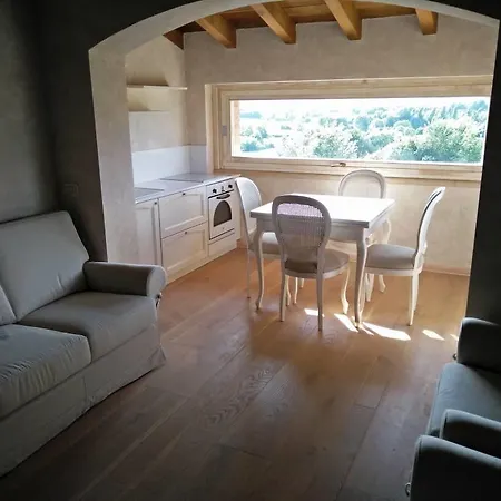 Relais Mondotella Landhaus *